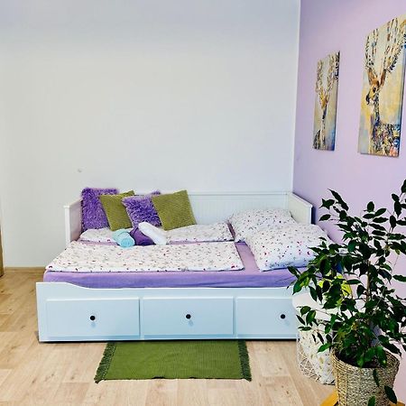 Garsonka Ve Dvore Dvur Kralove nad Labem Luaran gambar